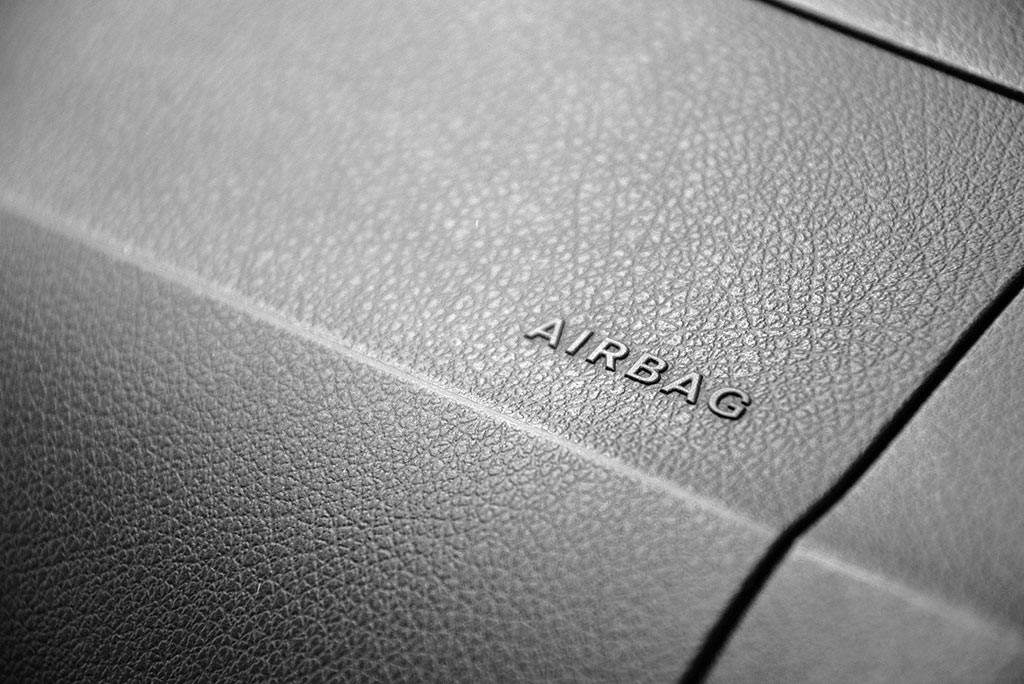 Airbag letali: maxi-richiamo per 400.000 veicoli Ford